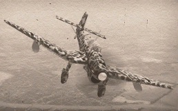 Пикирующий бомбардировщик Ju.87R-2 в игре War Thunder