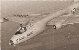 Реактивный бомбардировщик B-57A в игре War Thunder