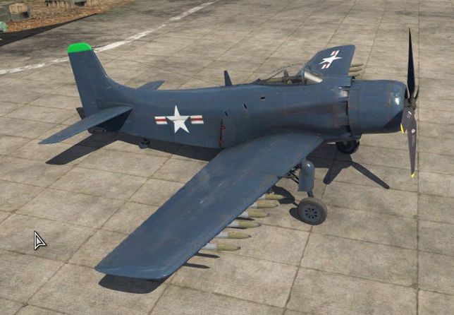 Торпедоносец AD-2 Skyraider в ангаре игры War Thunder.