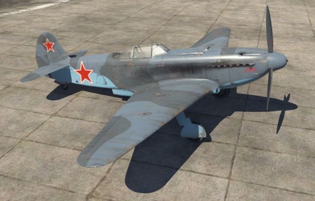 Истребитель Як-9УТ в ангаре игры War Thunder.
