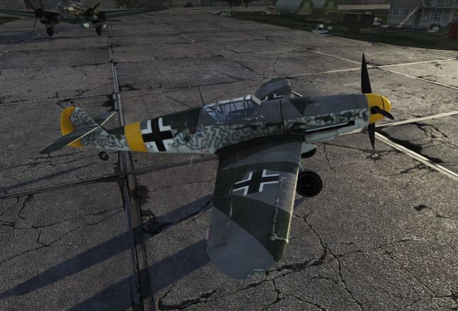 Bf.109F-4 в ангаре War Thunder